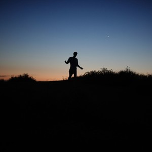 Hightend Hills(feat. vØHn)