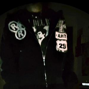 neverbeenthere (Explicit)