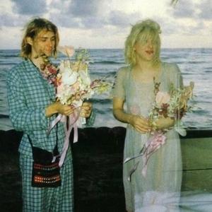 i don't really like flowers (feat. i hate flowers) (Explicit)