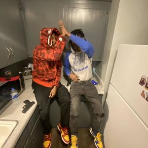 Fried Chicken (feat. Zae Bizzy) (Explicit)