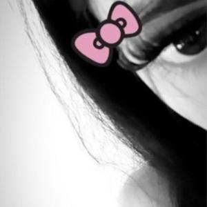 Foli* - real (feat. brokeboikaoy) (Explicit)