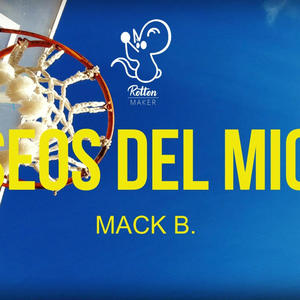 Paseo del micro (feat. Mack B) (Explicit)