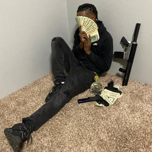 She Going (Explicit)