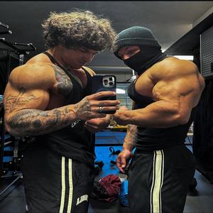 TREN TWINS - PUTÂ PUTAÂ