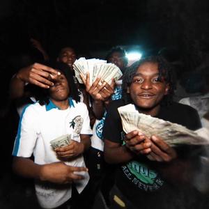 BLACKIN OUT (feat. GG Osama) (Explicit)