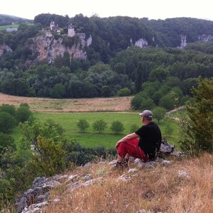 The Grass (feat. Jan Willem Van Holland, Jaqueline Van De Griend & Rob Oelp)