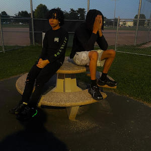 FightorFlight (feat. srrw) (Explicit)