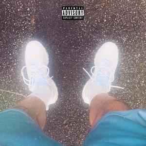 Nike Shoes (feat. Kdav) (Explicit)