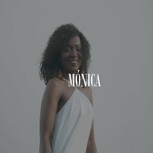 Mónica