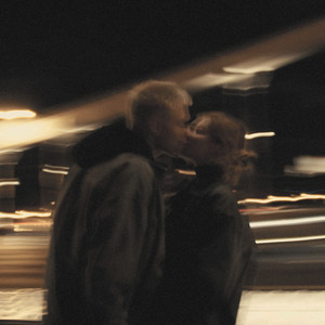 В глазах пустота