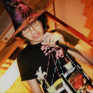 Niko Bellic (feat. MollyBoy, Slopington Heights & Adam Zivojnovich) (Explicit)