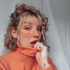 Peaches (feat. Domi Domi) (Explicit)