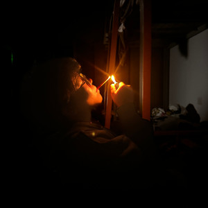 一滴泪的时间-Yang