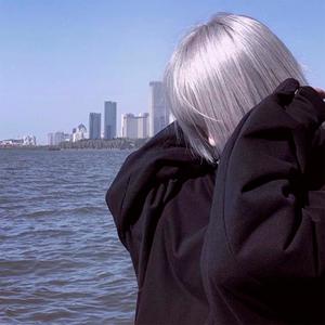 праздник (feat. fakefakefake// & влюбиться в тебя)