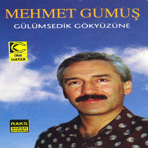 Gülümsedik Gökyüzüne