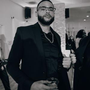 regarde sa tête (Explicit)