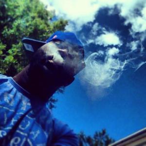 Piff (feat. CHARLIE VOORHEEZ & GENTLEMENZ CLUB) (Explicit)