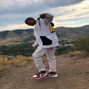 Off the Muscle (feat. Ambrose Kfe) (Explicit)