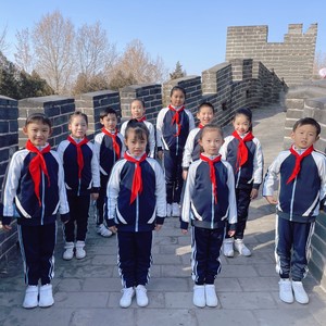 雪花飞舞的季节伴奏 (伴奏)