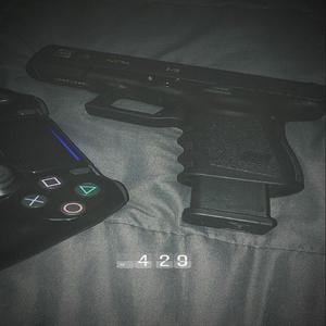 BAD LIL BXTCH (feat. Brook) (Explicit)