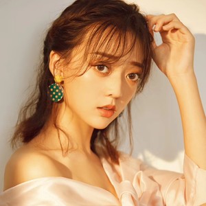 靳蕾Fiona - 因为有你 (管弦乐版伴奏)