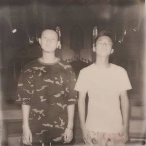 FLY TO THE MOLEDY