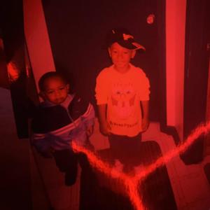 dreamin bout a milli (feat. Chanbing8) (Explicit)