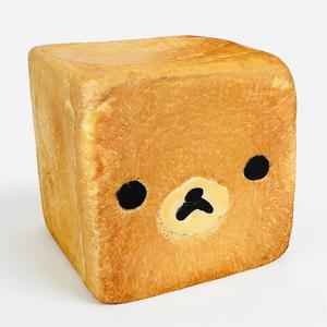 蛋糕店里买蛋糕（我去不早说）