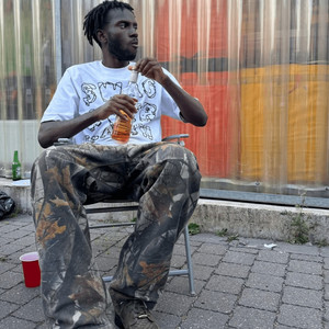 Juggin (otismadeitmix)