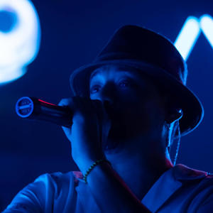 El amor de mi patria (feat. Medina Carrión)