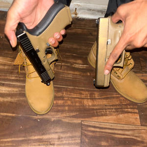 Plug Talk (feat. Ron Hot) (Explicit)