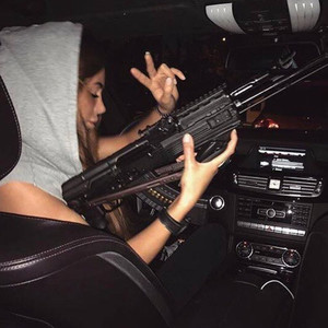 AQUI EM PEDRO LEOPOLDO A MODA É ESSA (Explicit)