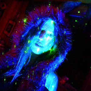 Wolves (feat. Bobbaskonz) (Explicit)