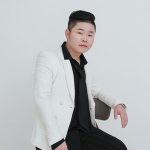 红尘路上我等你