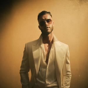 Hilton Hotel Barca (feat. Nucci) (1979.) (Explicit)