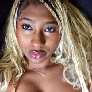 i want a lot (feat. Blessin) (Explicit)