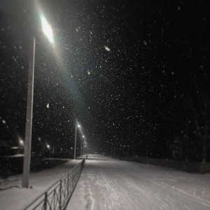 Snow Is Falling Again