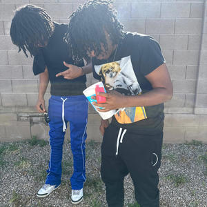 Rolling skating (feat. Guttaboy dice & Wog trey) (Explicit)