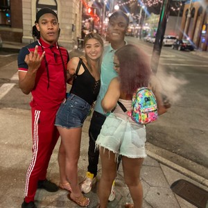 Lighten Up(feat. YFP DB) (Explicit)