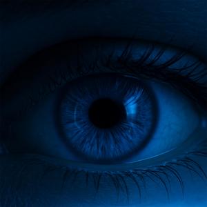 üstümde gözler (Explicit)