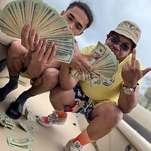 Loadz(feat. Hollywood Phew) (Explicit)