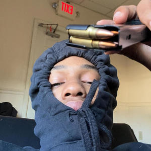 tryna smack sum (Explicit)