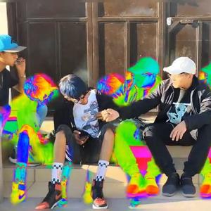 Roling (feat. Neo dess, Vizzak & Lil Acro) (Explicit)