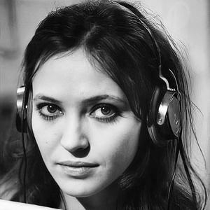 fall apart (feat. evilgiane & ccured) (Explicit)