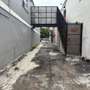 Heavy Hearted (Explicit)