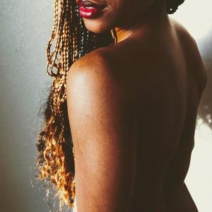 Ghetto Love (feat. QUEENEESH)