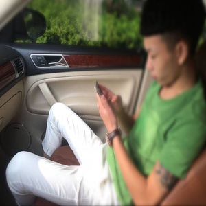 一人六神无主 (DJ版)