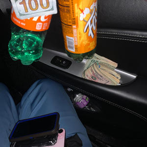 CenterSt Babies (feat. SuperthrowedBeezy) (Explicit)