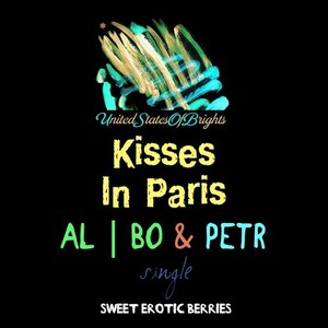 Kisses in Paris