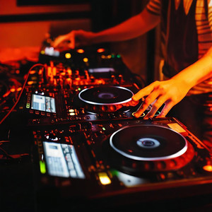 DJ舞曲 劲爆舞曲重低音